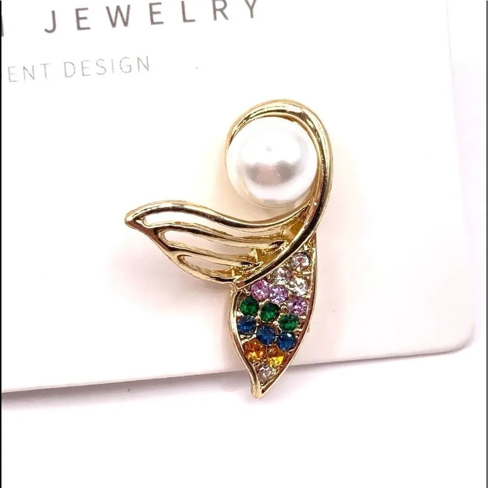 N/A gold tone